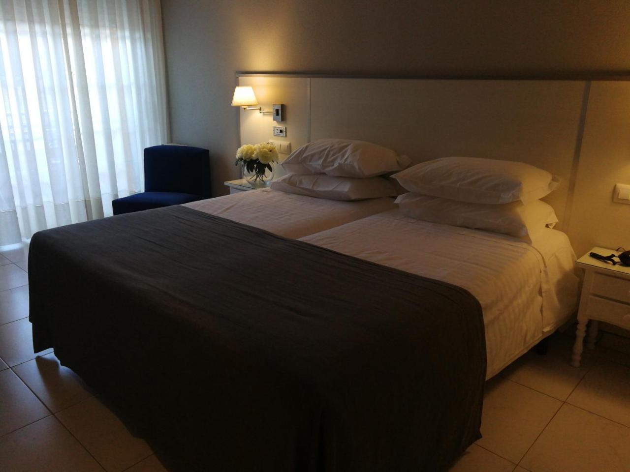 Hotel Ancora Sanxenxo Granxa  Bagian luar foto